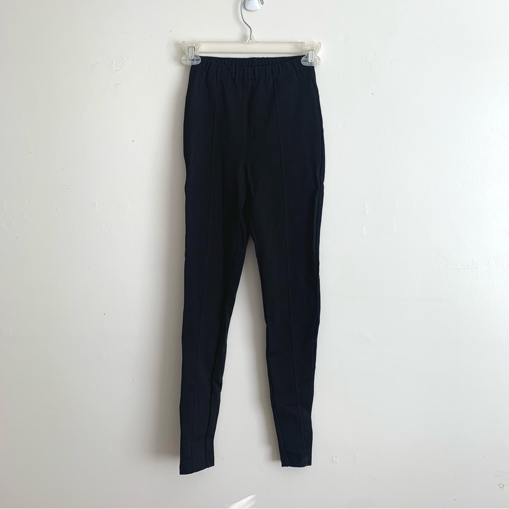Aritzia Babaton Black Relaxed Elastic Waist Leggings
